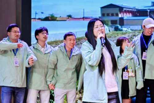 ​趣创未来 2025年度深蓝车友理事大会 开启用户运营新篇章