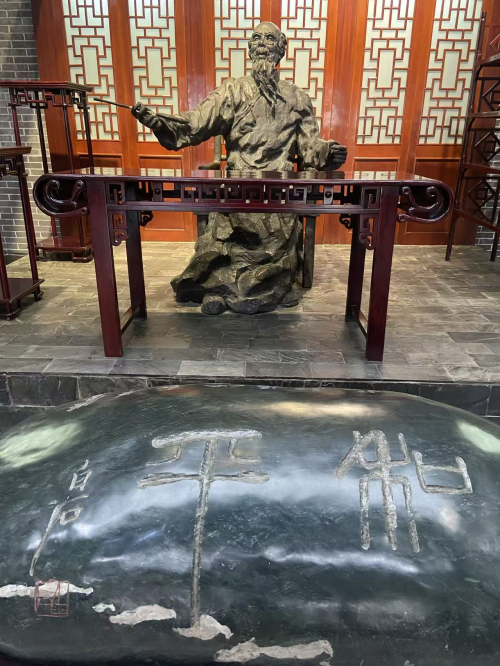 齐派艺术薪火相传 百花齐放 齐白石老人曾孙齐景山先生喜收高徒翟书政